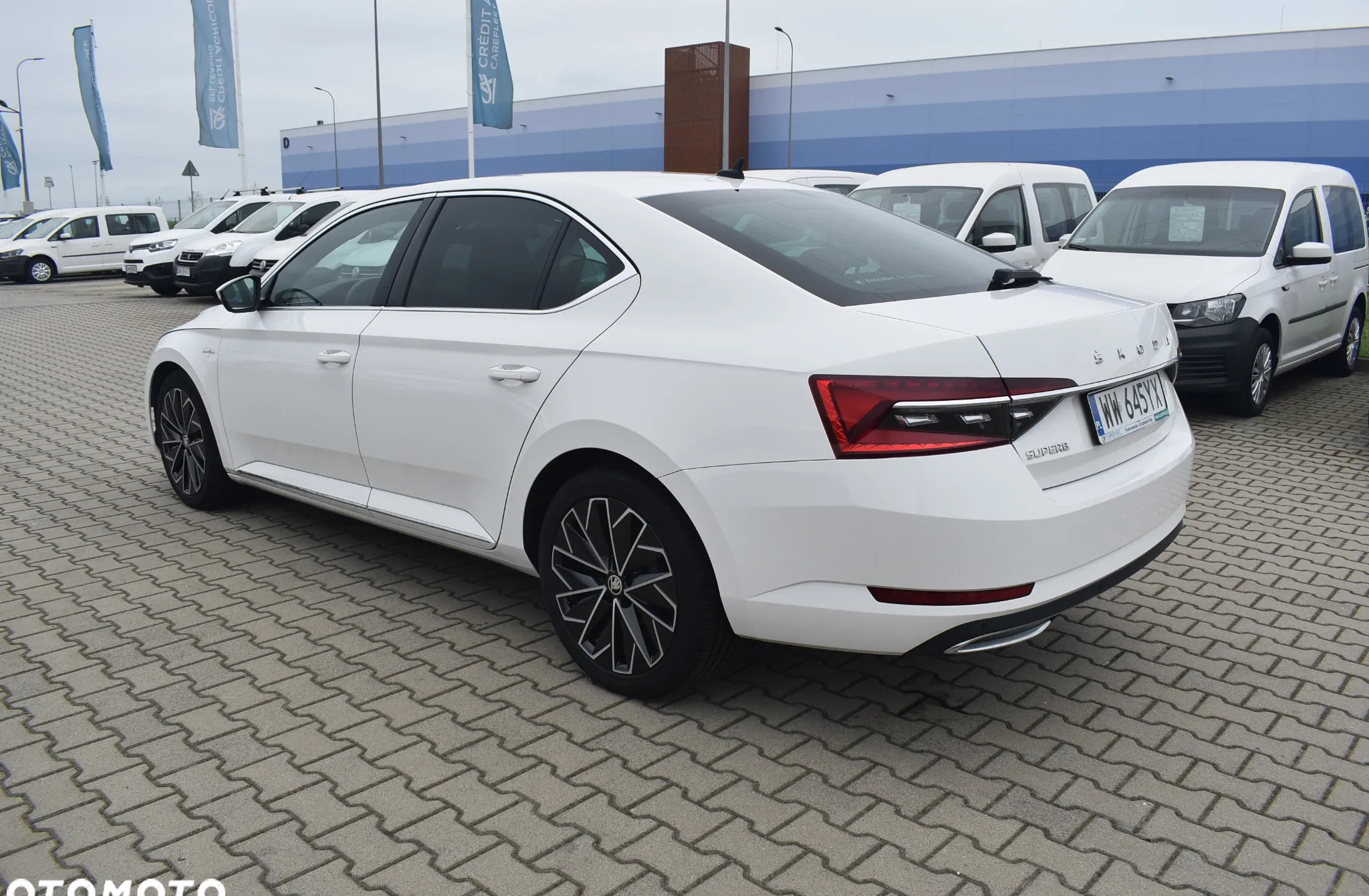 Skoda Superb cena 111200 przebieg: 143180, rok produkcji 2019 z Żukowo małe 781